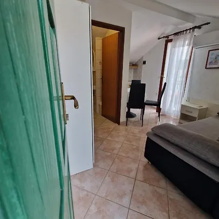Old Town - Ap3 Privat bolig Tribalj