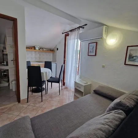 Ostanak kod kuće Old Town - Ap3 Tribunj (Sibenik-Knin)